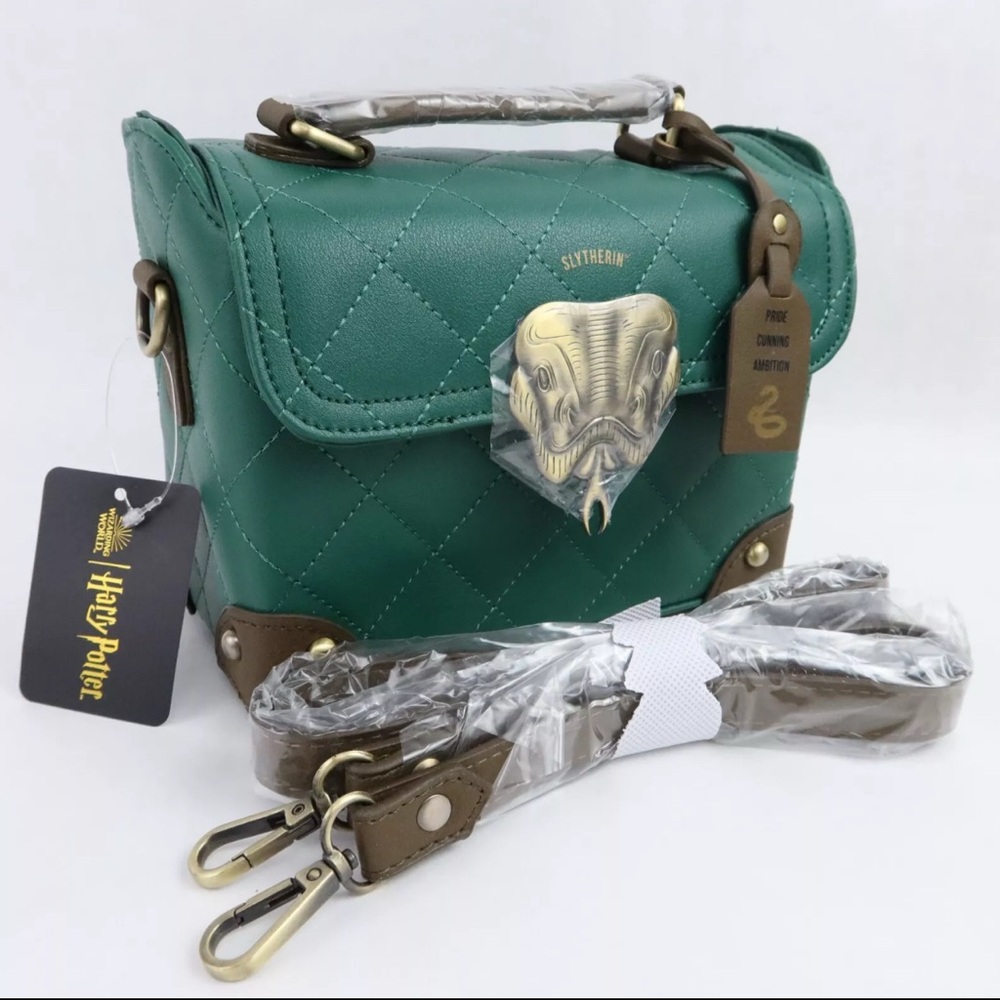 NWT Harry Potter Slytherin Purse Crossbody Bag Satchel Quilted Luggage